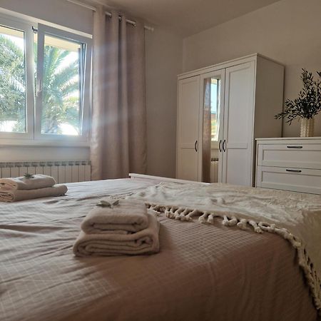 House Olive Garden Strunjan Apartman Kültér fotó