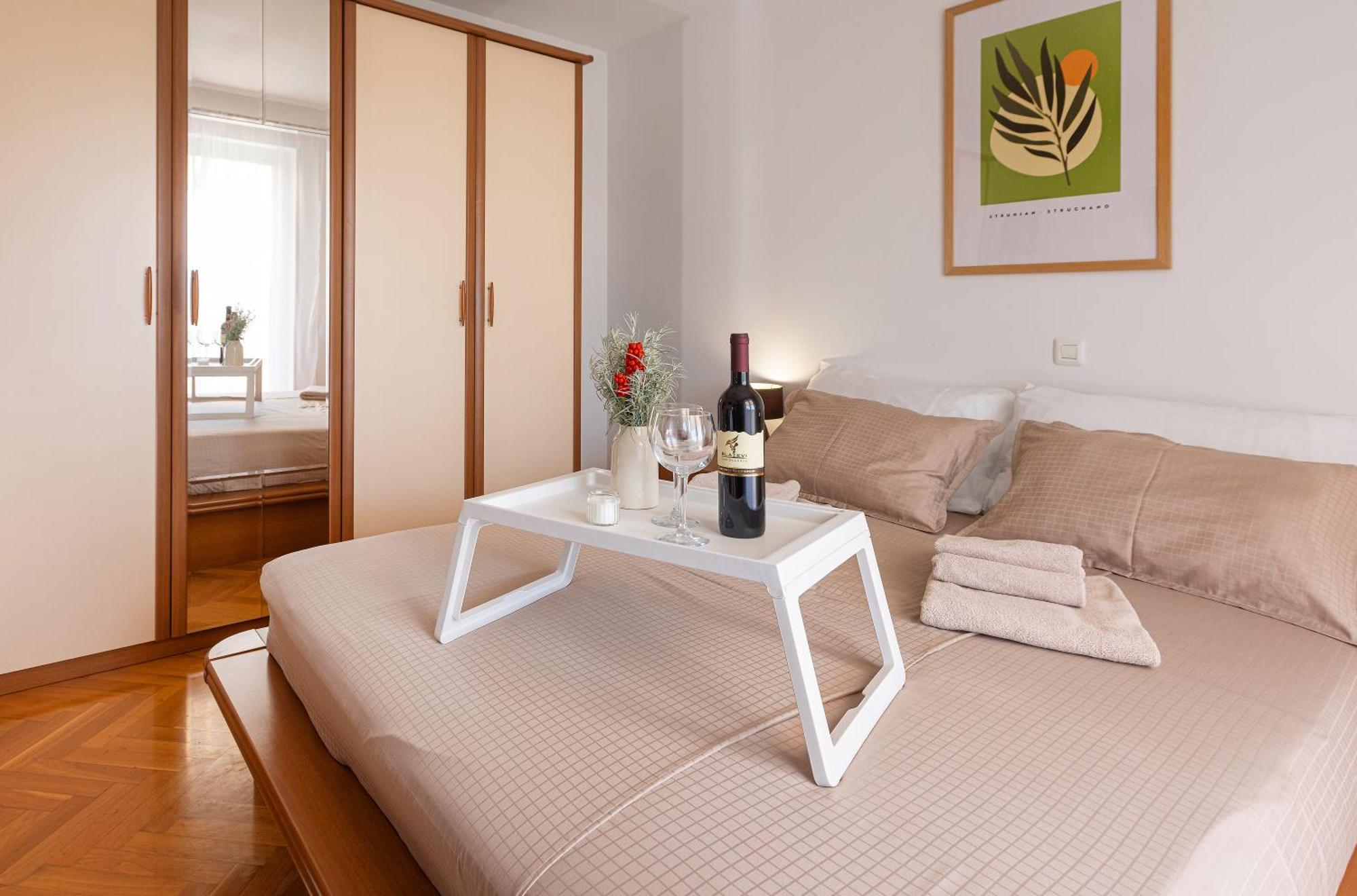 House Olive Garden Strunjan Apartman Kültér fotó