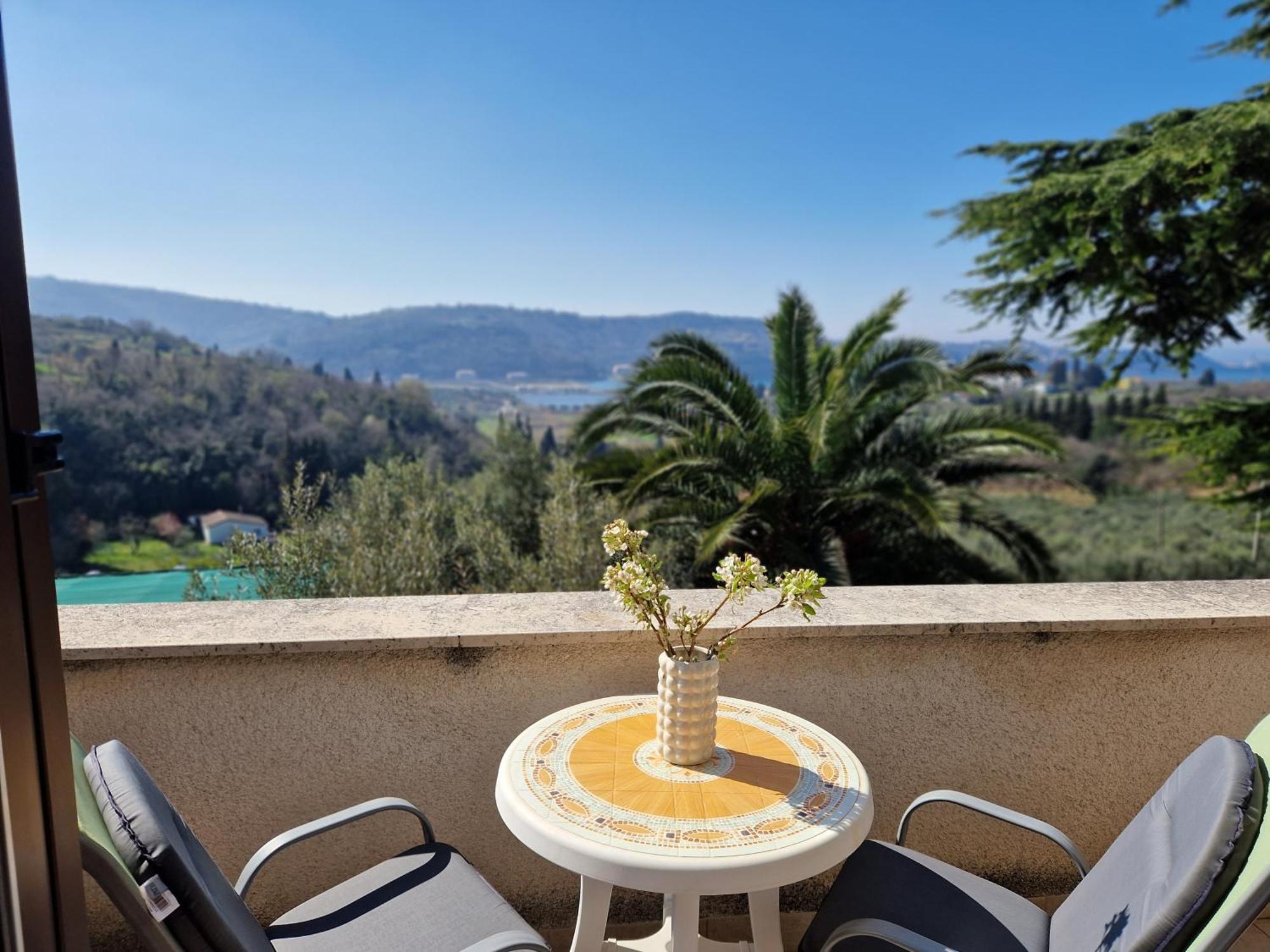 House Olive Garden Strunjan Apartman Kültér fotó