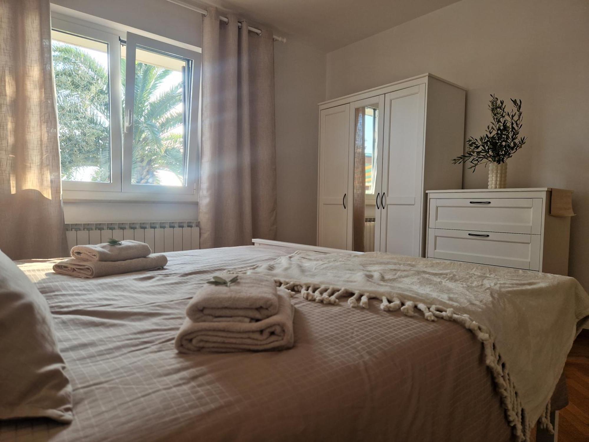 House Olive Garden Strunjan Apartman Kültér fotó