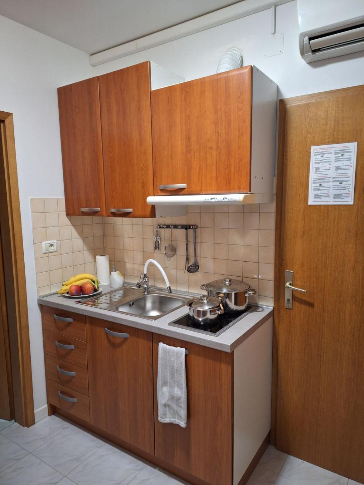 House Olive Garden Strunjan Apartman Kültér fotó